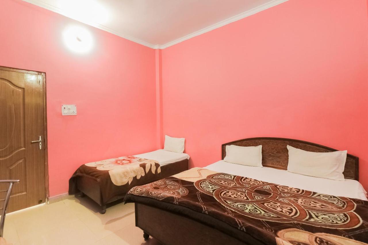 Spot On 61434 Sabri Barkat Hotel Roorkee Zewnętrze zdjęcie